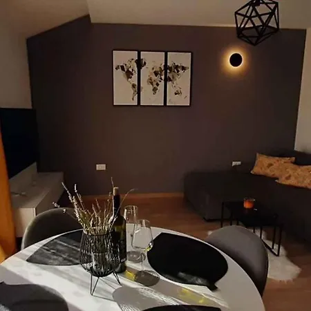 Lejlighed In 43362